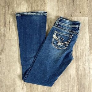 Silver Jeans / Lola Flare